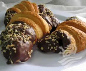 Croissant De Morango Com Chocolate